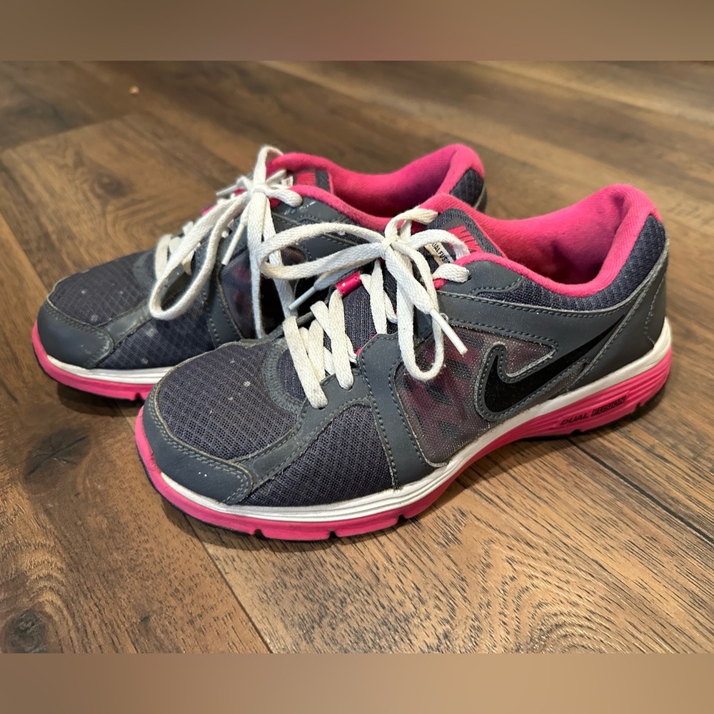 Nike Women's Charcoal and Pink Sneakers